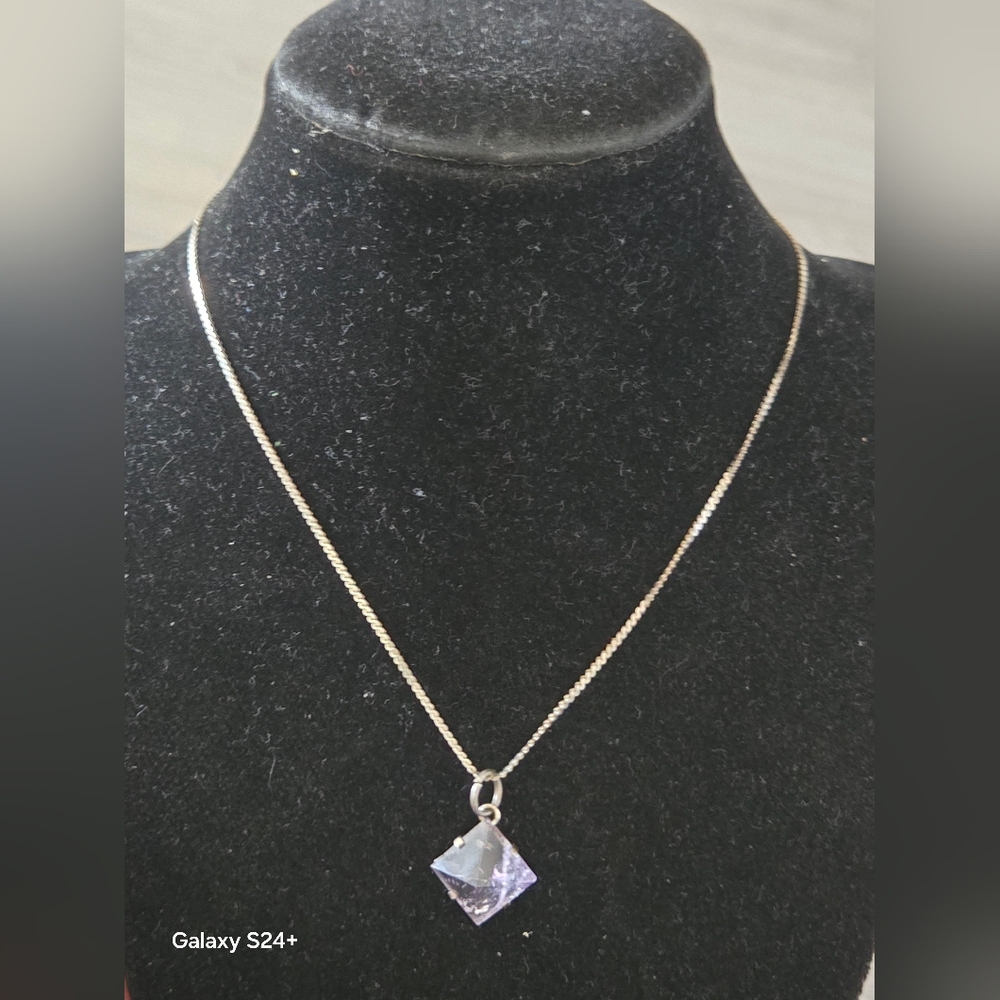 Chaîne Avec Pendentif en argent sterling 925 grandeur 14